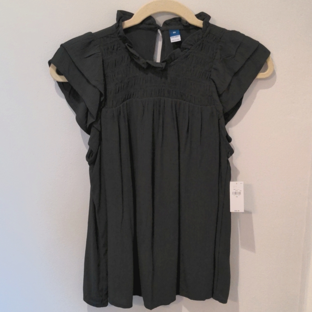 Old Navy Flowy Swing Top Smocked Flutter Sleeve gray